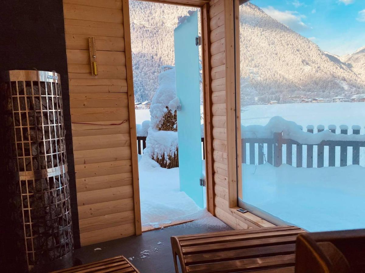 Forest Chalet, 15 Min To Salzburg Olt Town, And Most Beautiful Lakes, Secluded Location, 1,000 Sqm Garden, Mountainview, Panorama Sauna, Bath Whirlpool, Bbq&Bikes&Sunbeds For Free, Up To 10 P Golling an der Salzach Εξωτερικό φωτογραφία