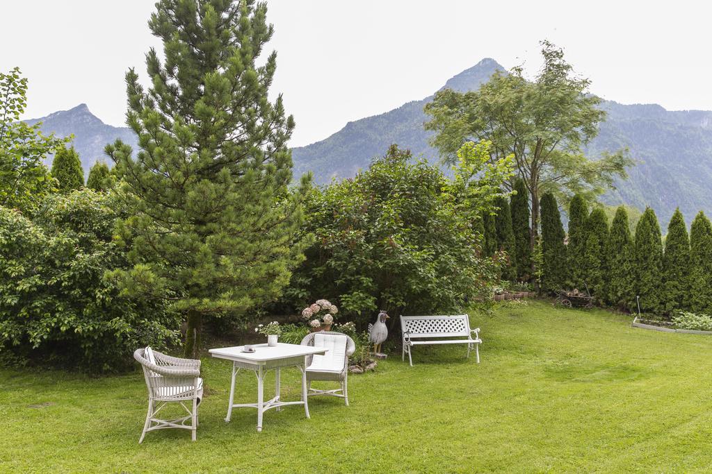 Forest Chalet, 15 Min To Salzburg Olt Town, And Most Beautiful Lakes, Secluded Location, 1,000 Sqm Garden, Mountainview, Panorama Sauna, Bath Whirlpool, Bbq&Bikes&Sunbeds For Free, Up To 10 P Golling an der Salzach Εξωτερικό φωτογραφία